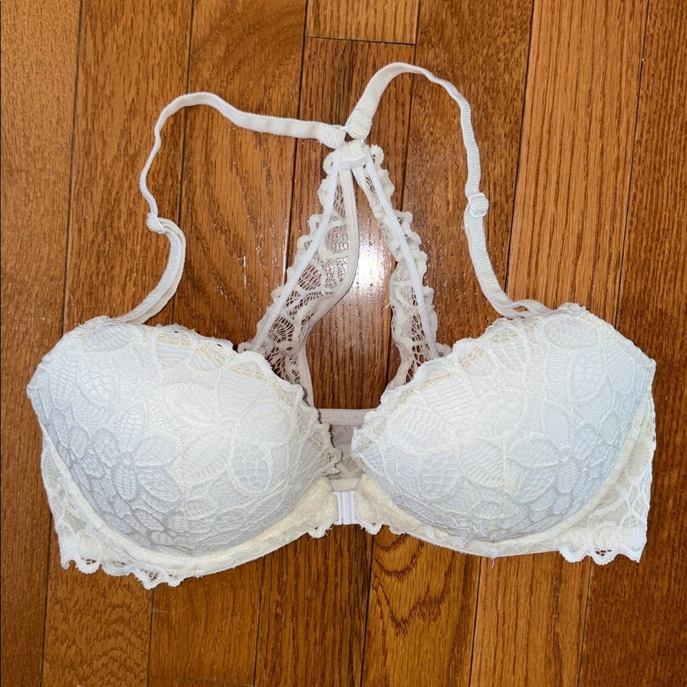 PINK Victoria's Secret Date Racerback White Lace Bralette Size 34D